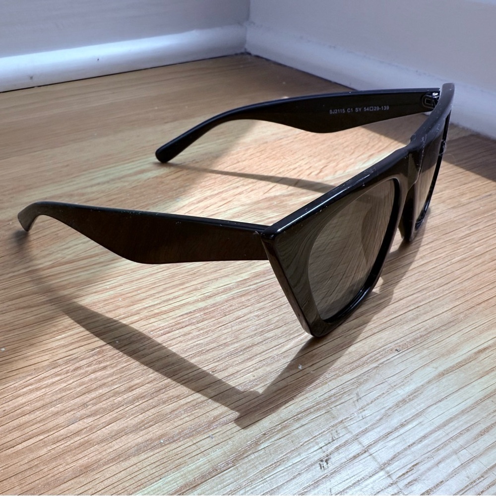 Black Cateye Womens Sunglasses by Sojos - Picture 3 of 5